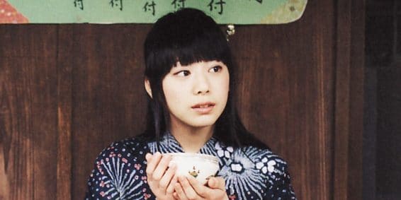 Japanese girl drinking tea