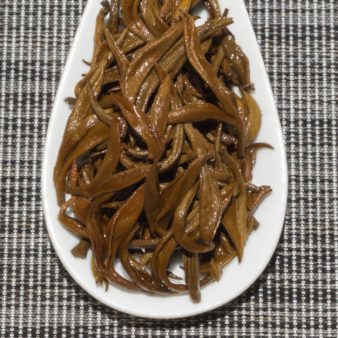 China Yunnan Red Dian Hong Jin Ya Golden Buds Black Tea