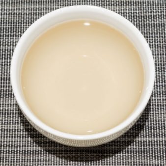 China Yin Zhen Silver Needle White Tea