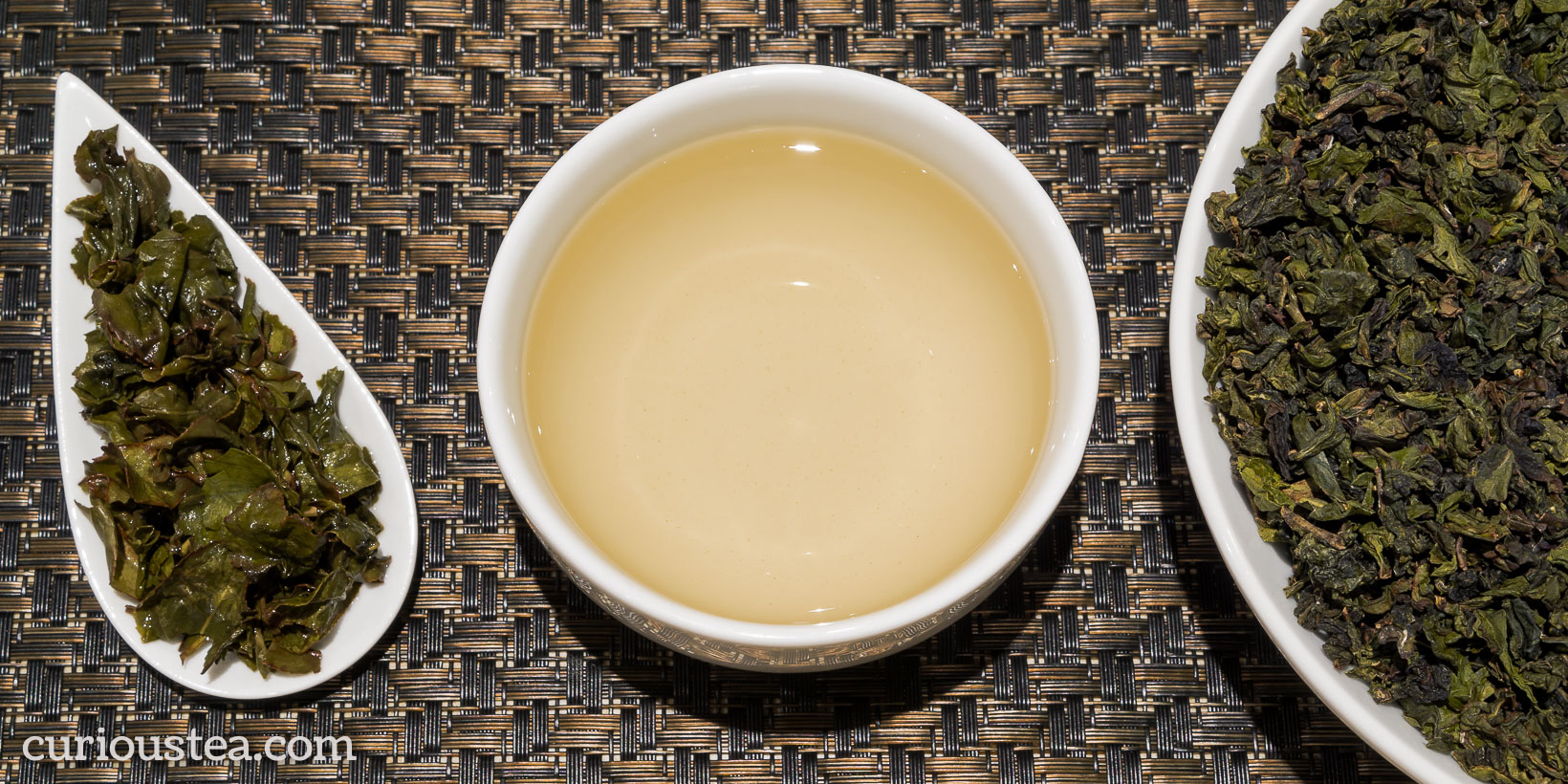 Taiwan Nantou Bao Zhong Pouchong Oolong Tea