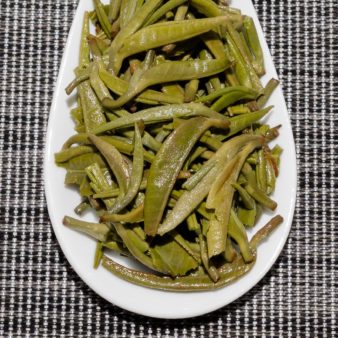 China Guangxi Xue Ya Snow Bud White Tea