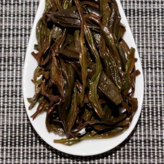 China Guangdong Chaozhou Dan Cong Shui Xian Organic Phoenix Oolong