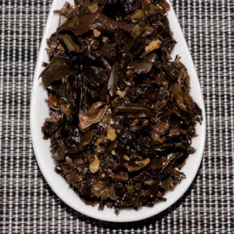 China Fujian Osmanthus Shou Mei White Tea