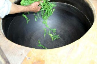 China Anhui Handmade Tai Ping Hou Kui Green Tea