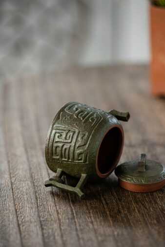 Zini & Lüni Yixing Teapot 190ml - Qin Quan 秦权