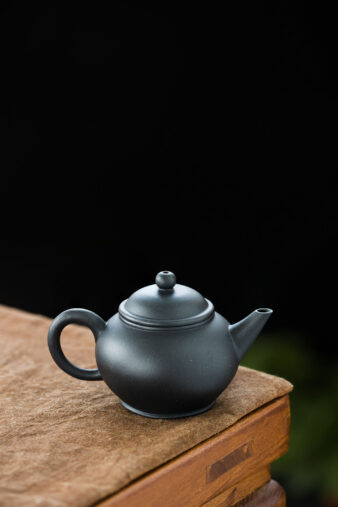 Zini Yixing Teapot 110ml - Shui Ping 水平